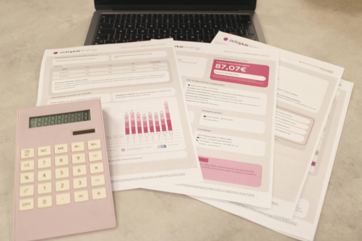 Infographic showing side-by-side comparison of loan deferment outcomes with and without deferred payment flexibility — highlighting interest accrual, credit reporting, and reinstate timelines